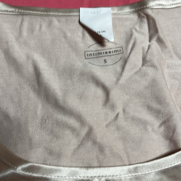 NWT intimissimi champagne silk sleeveless top small - Picture 5 of 10